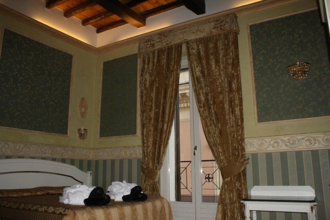 Upper View Suite Rome Bagian luar foto